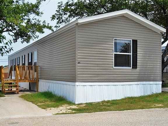 2nd image of 305 Elms Rd #4A