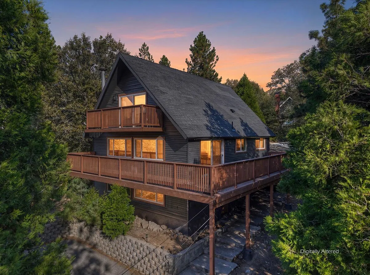 Matterhorn Dr, Lake Arrowhead — Photo 1
