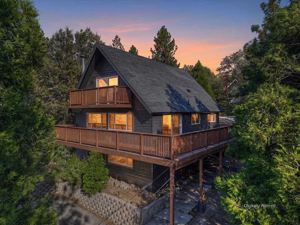Matterhorn Dr