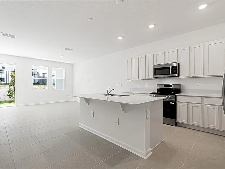 3107 Kurtz Ter — Photo 2