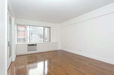 2nd image of 209-211 E 51st St #9C