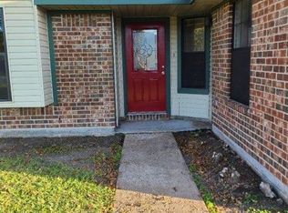 1415 Kent Ave, Nederland, TX 77627