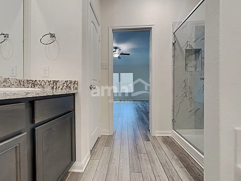 1162 Treeta Trl — Photo 10