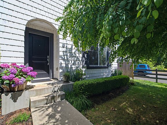 3rd image of 16357 15th Ave #7