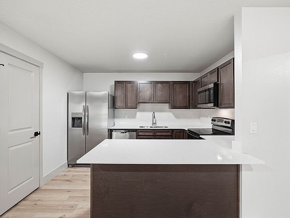 5th image of 1808 N 15th St #11533398
