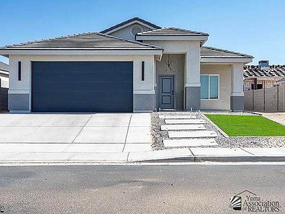 2nd image of 10535 E 46th Pl