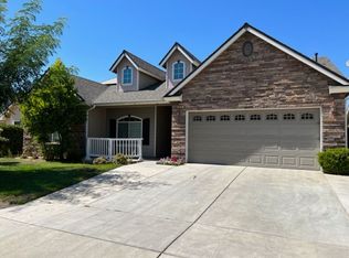6618 E Liberty Ave, Fresno, CA