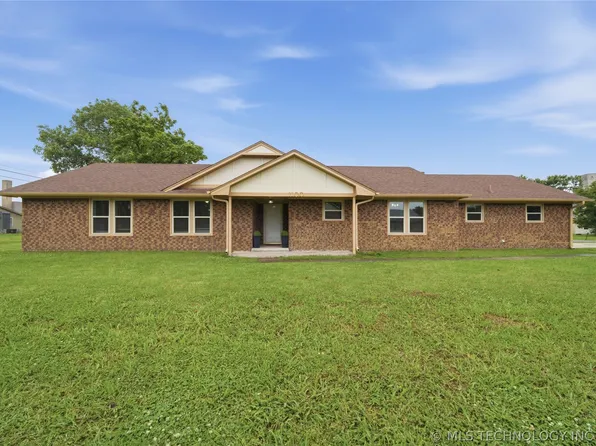 1100 N Oseuma Ave, Claremore, OK 74017