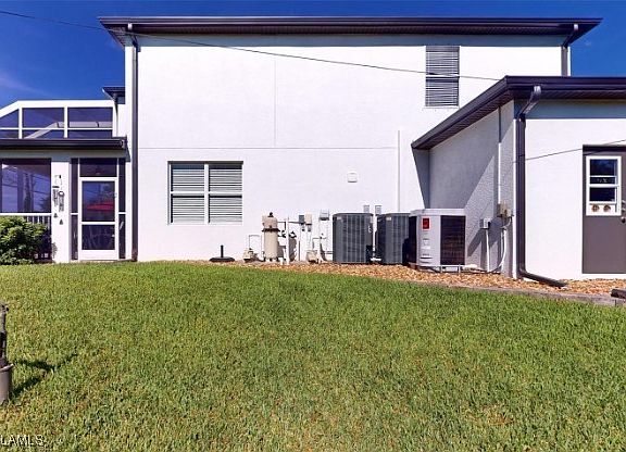 4th image of 23141 Blackwell Ave
