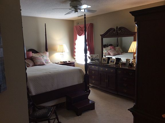2nd image of 7330 Carrbridge Ln