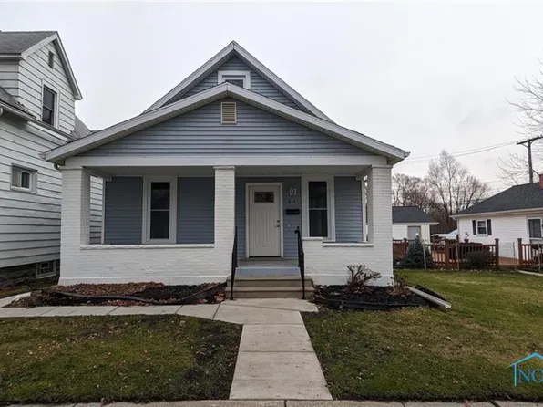 241 Elm St, Rossford, OH 43460