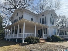 1107 Ellington Rd, South Windsor, CT