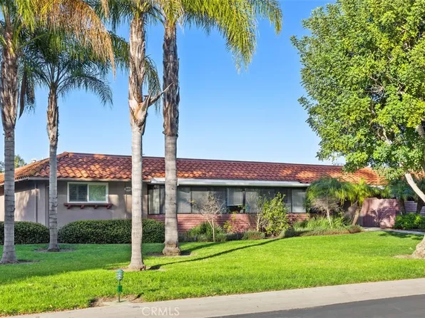 851 Ronda Mendoza #B, Laguna Woods, CA 92637