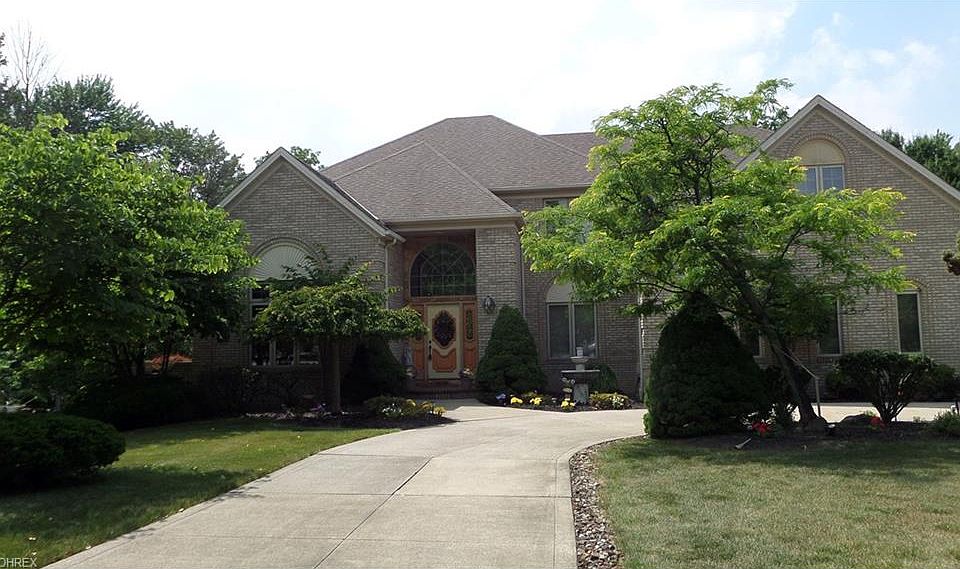1st image of 10018 Sweetleaf Ln