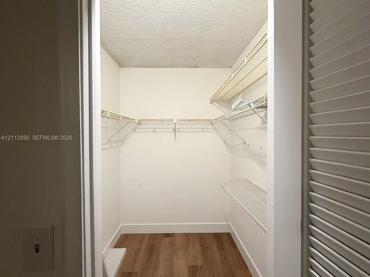 Jamestown Condo — Photo 3