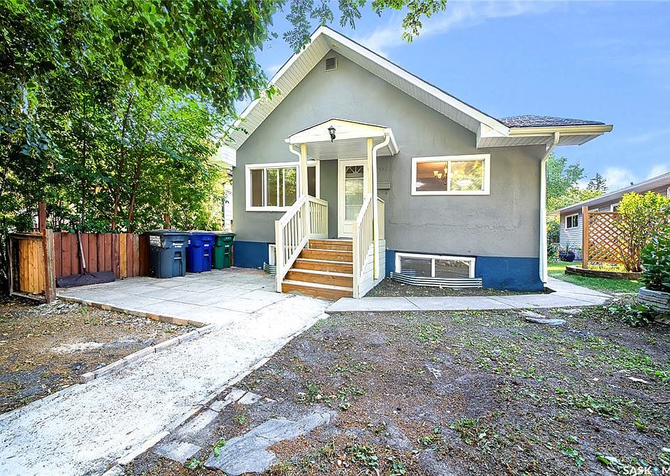 1st image of 451 R AVENUE S