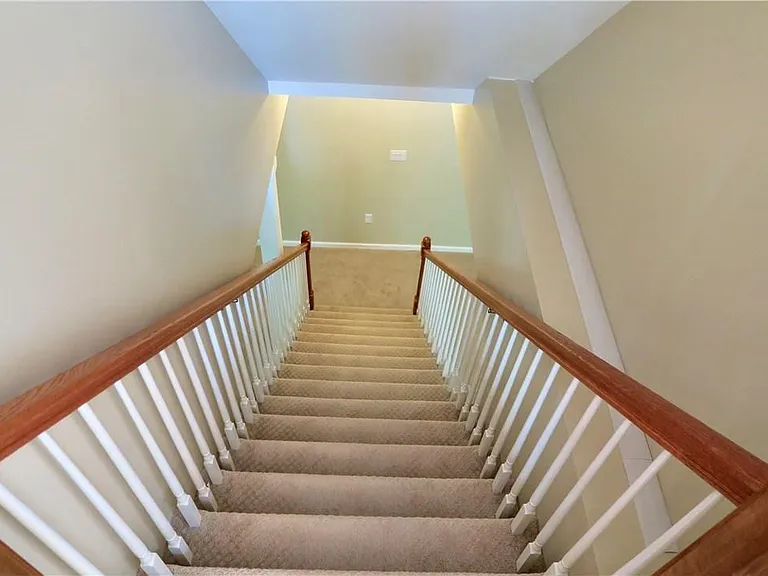 7233 Oakwood Dr — Photo 25