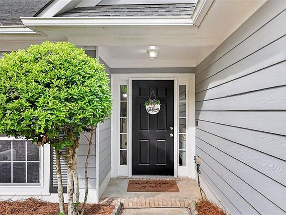 3rd image of 3130 Goldmist Dr