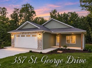 387 Saint George Dr, Crossville, TN 38558