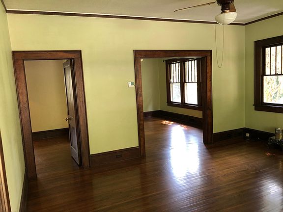 4th image of 530 Erkwood Dr
