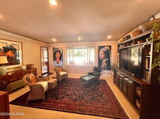 8421 E Fernhill Dr, Tucson, AZ 85750
