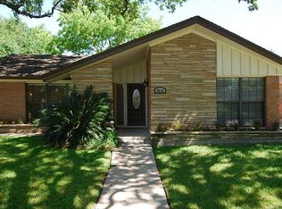 4010 Falkirk Ln, Houston, TX 77025