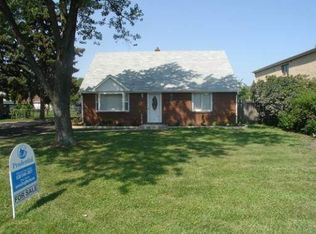 7916 S 87th Ave, Justice, IL 60458