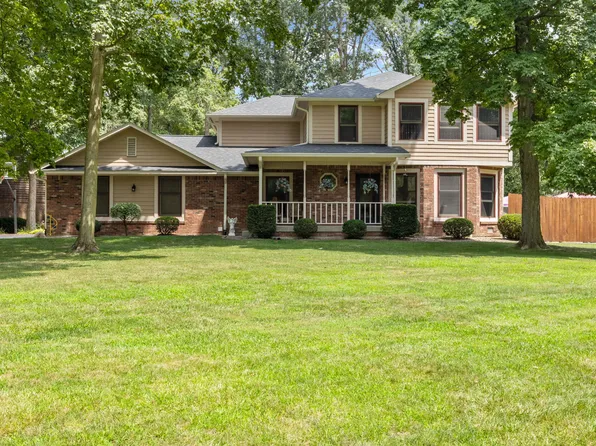 7310 W Heritage Dr, New Palestine, IN 46163