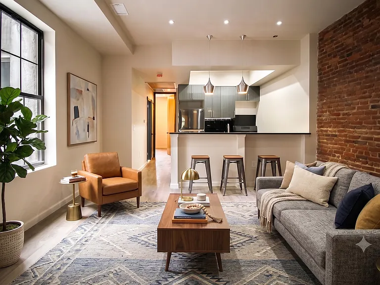 1552 Greene Ave #3B — Photo 1
