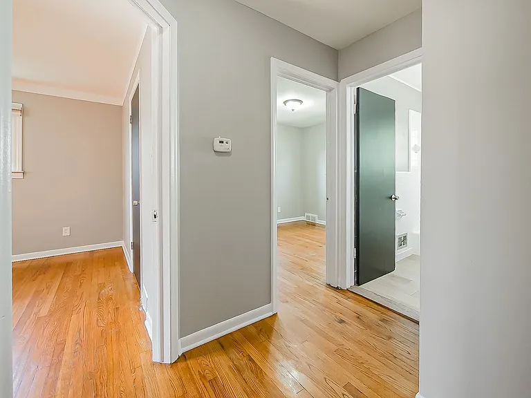 28783 Leona St — Photo 13