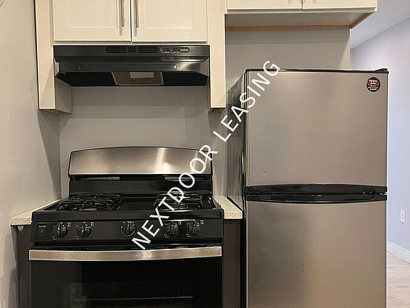 5th image of 212 Zabriskie St APT 1