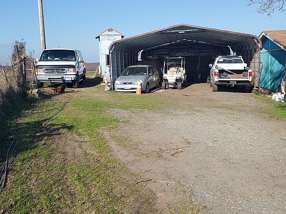 5th image of 12775 Woods Rd