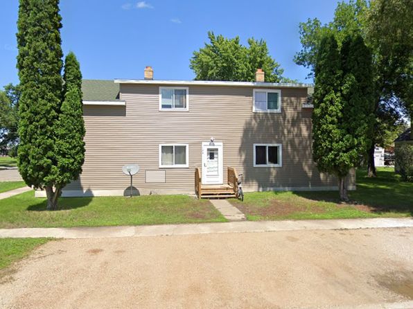 126 3rd Ave S #4