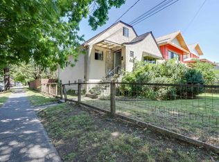 2305 Turner St, Vancouver, BC V5L 2A6