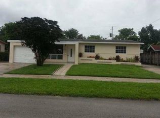 6861 Taylor St, Hollywood, FL 33024