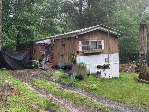 127 Pine Cone Trl, Scotrun, PA 18355