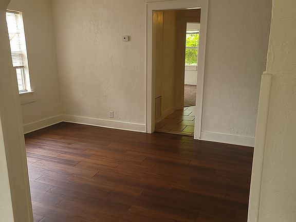 5th image of 1520 NW 45th St #Na