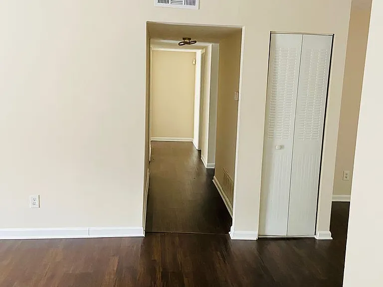 3293 Abbeywood Dr — Photo 16