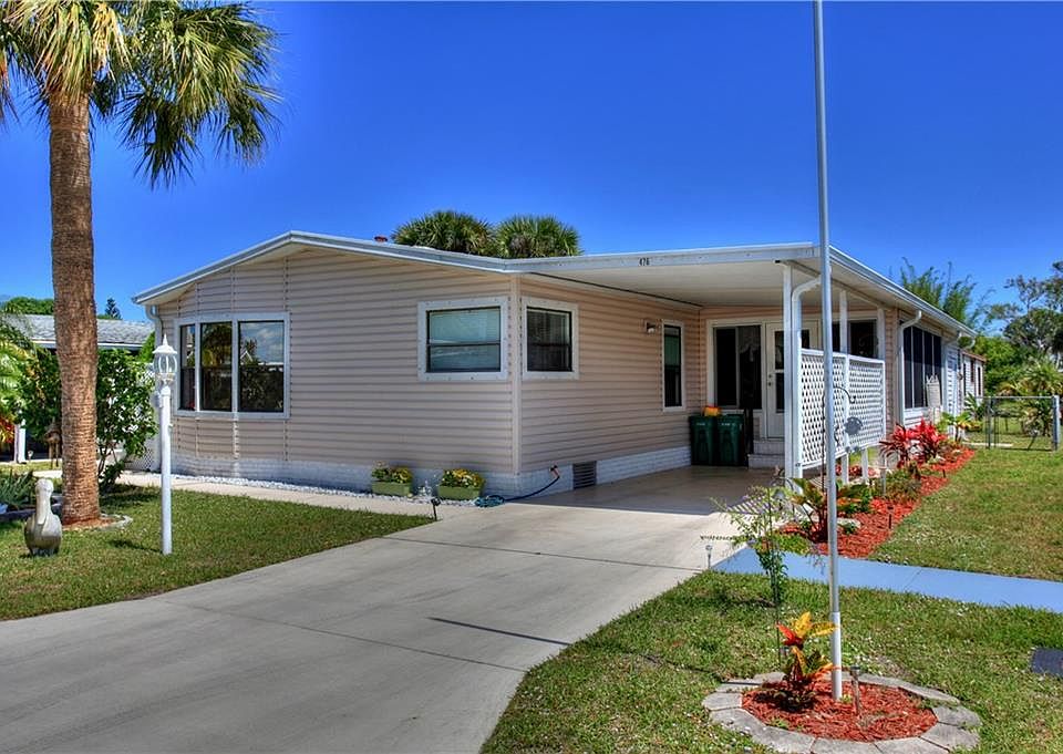 1st image of 476 Dolphin Cir