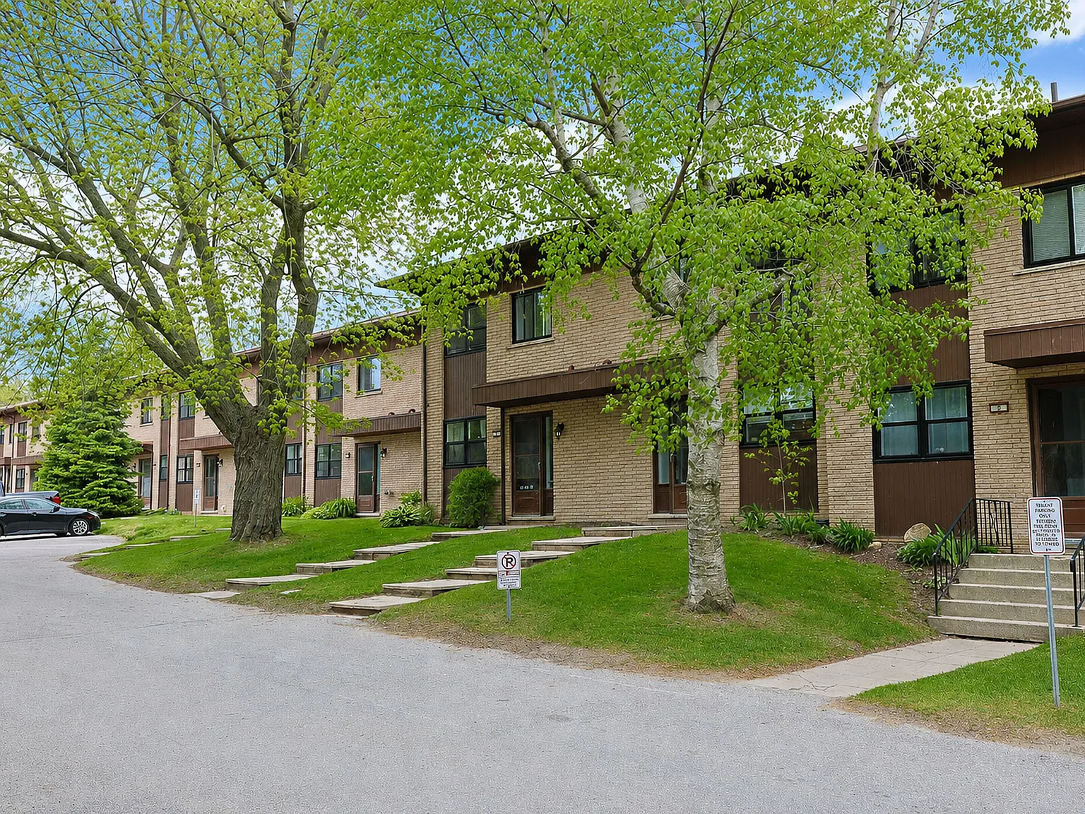Liberty Court — Photo 3