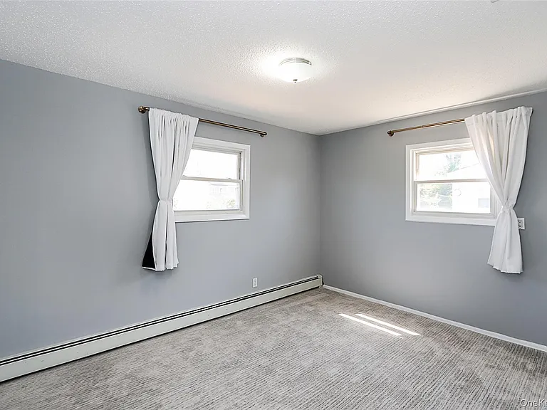 874 Seamans Neck Rd — Photo 24