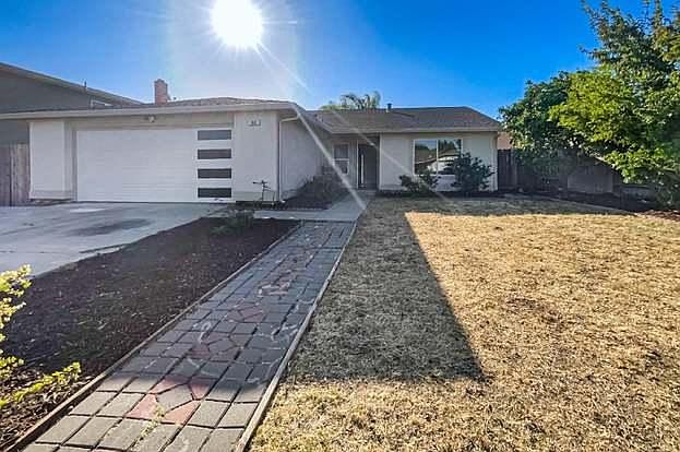 1st image of 465 Pamela Dr