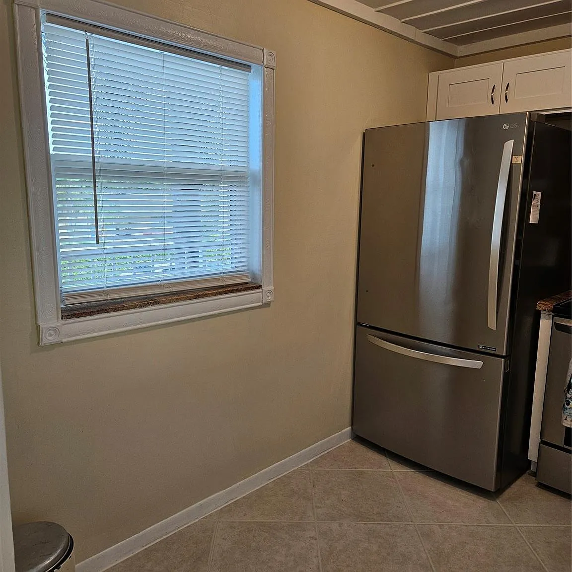 1 bed, 1.5 bath, 758 sqft, $1,500 — Photo 2