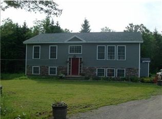 437 Kennebec Rd, Hampden, ME 04444