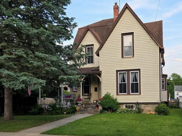 334 Washington Ave, Downingtown, PA 19335