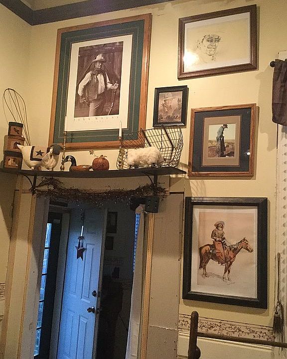 Doorway to vestibule 