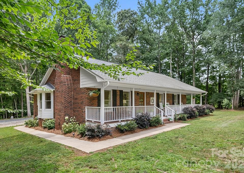 1st image of 2482 Waxhaw Indian Trail Rd S
