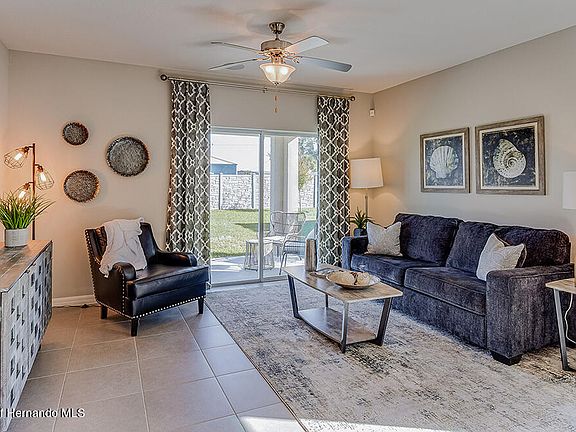 7th image of this home