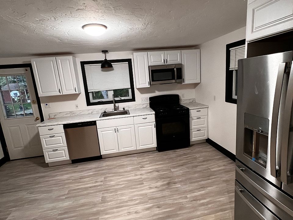 1st image of 46 Grove St #1A