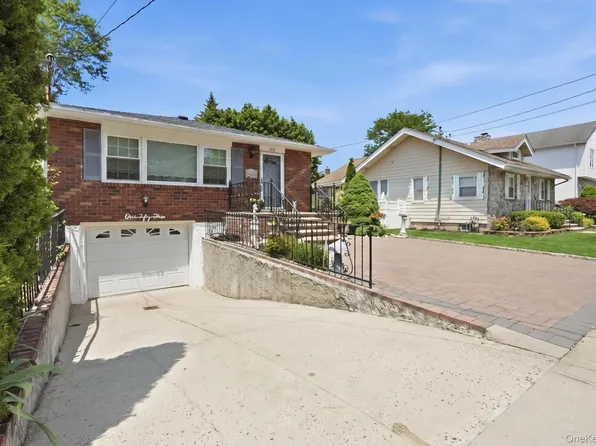 153 Davison Avenue, Lynbrook, NY 11563
